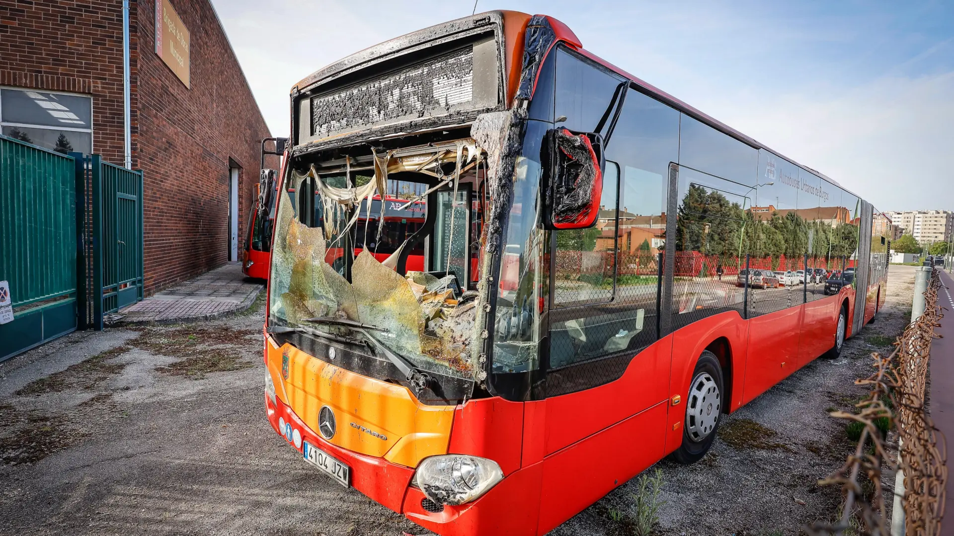 Las líneas suspendidas por el incendio de autobuses urbanos de Burgos