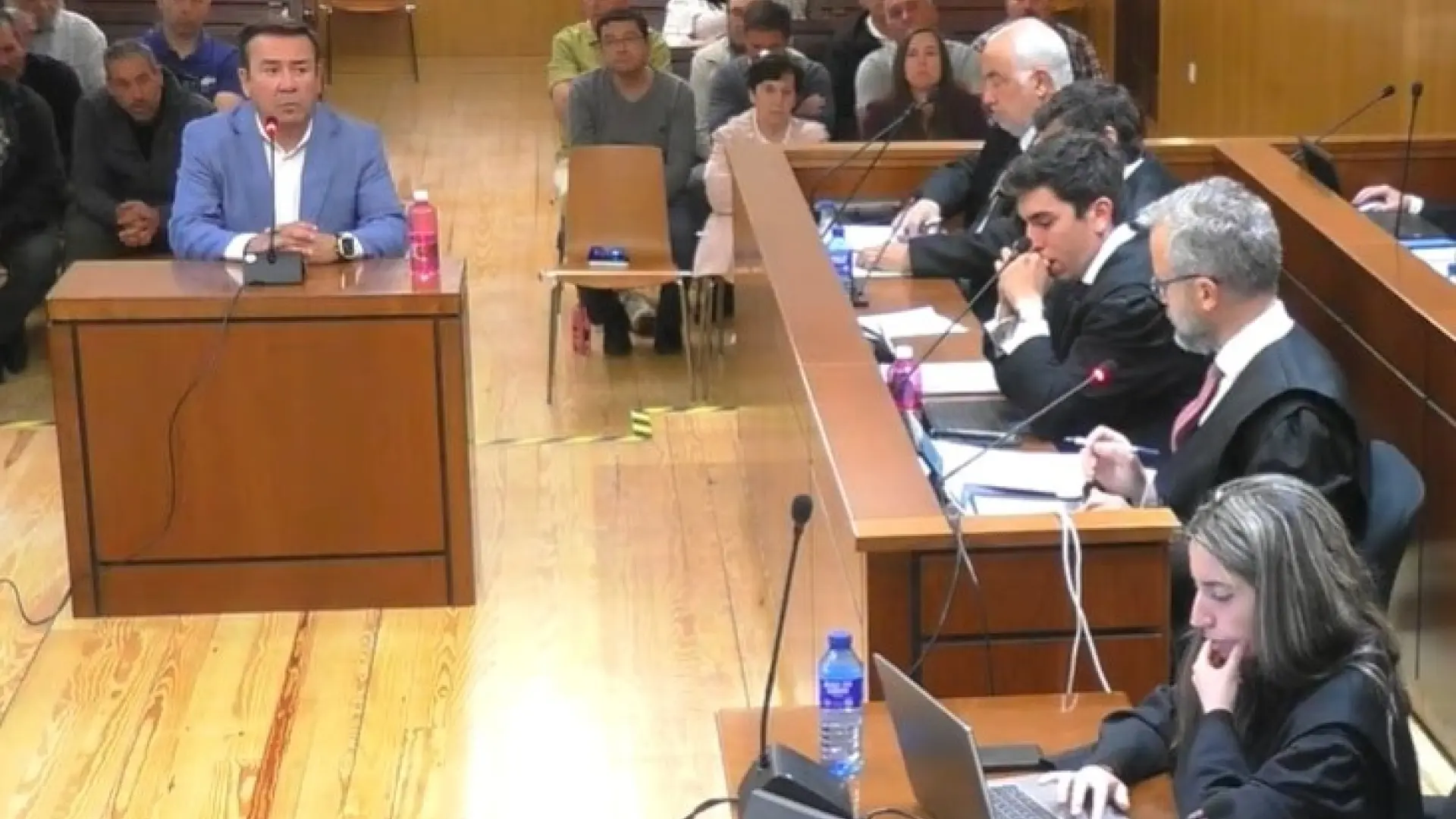 Uno de los acusados del caso ataúdes lo achaca a la «inquina, cabreo y mala hostia» del trabajador que les denunció