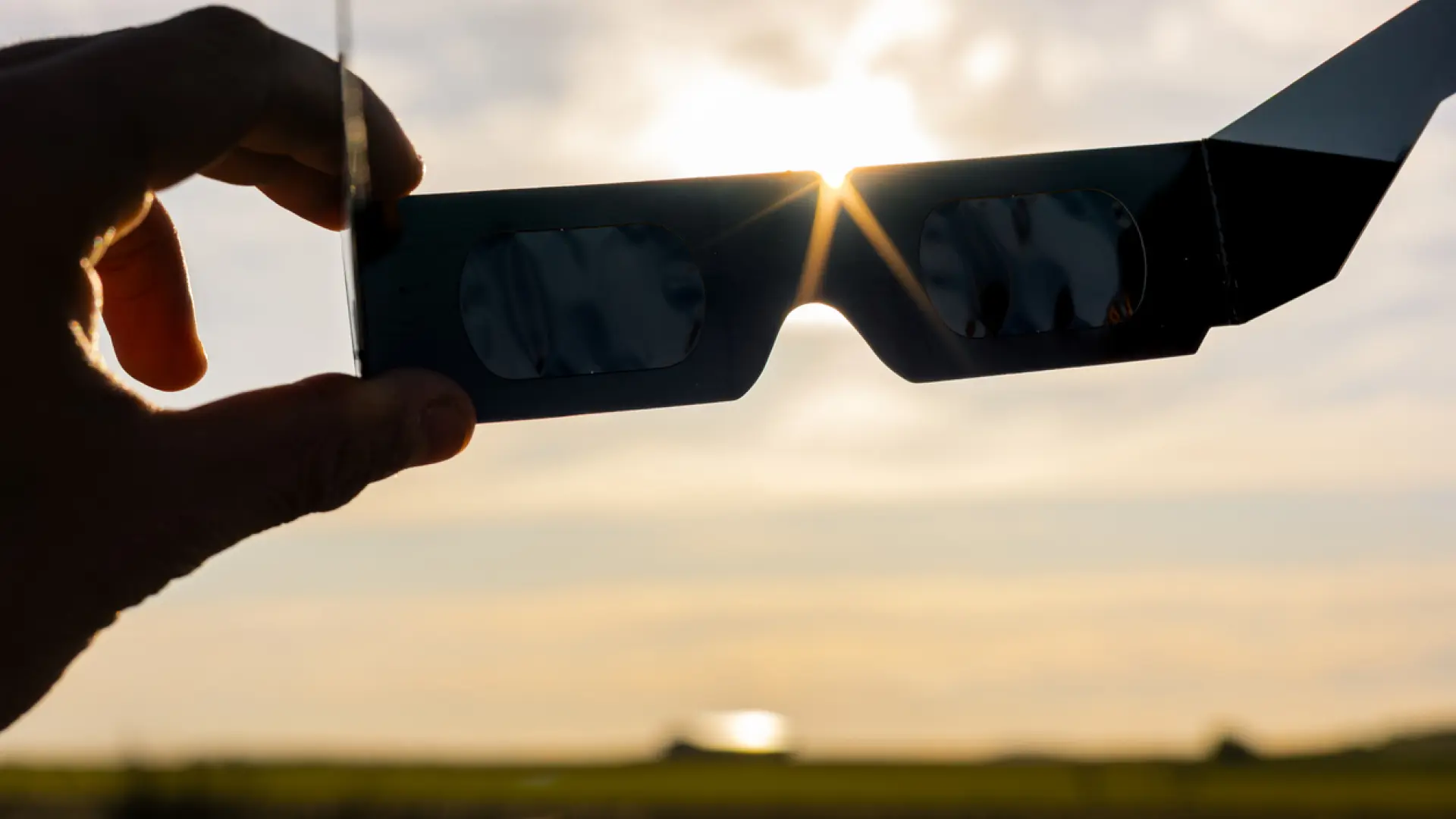 Observar el evento astronómico del año desde Burgos: estos son los mejores lugares para ver el eclipse solar total del 12 de agosto
