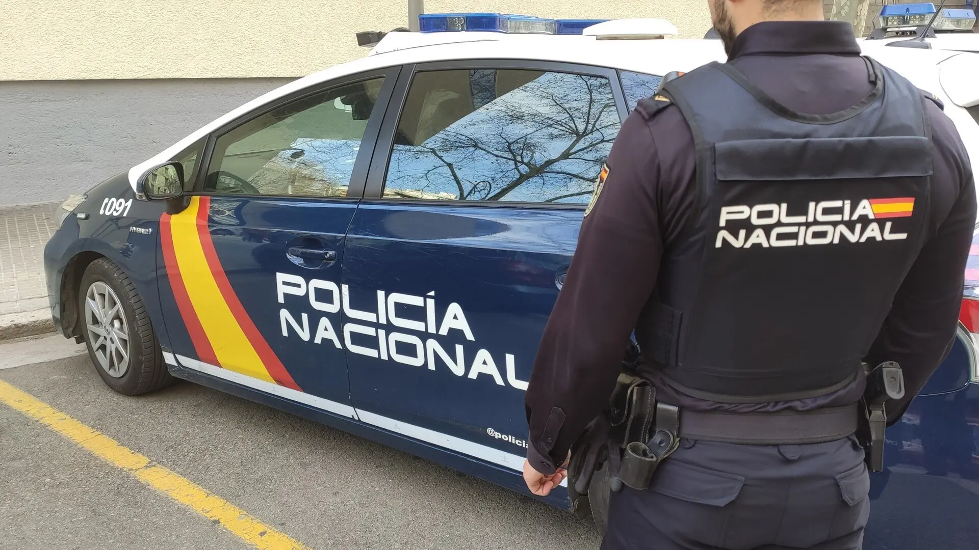 Detenido un joven de 19 años por engañar a un menor para lograr imágenes sexuales