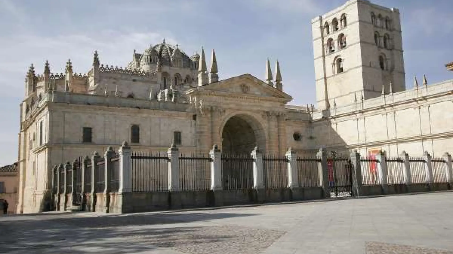 Investigan y apartan del sacerdocio a un cura de Zamora por abusos sexuales a menores